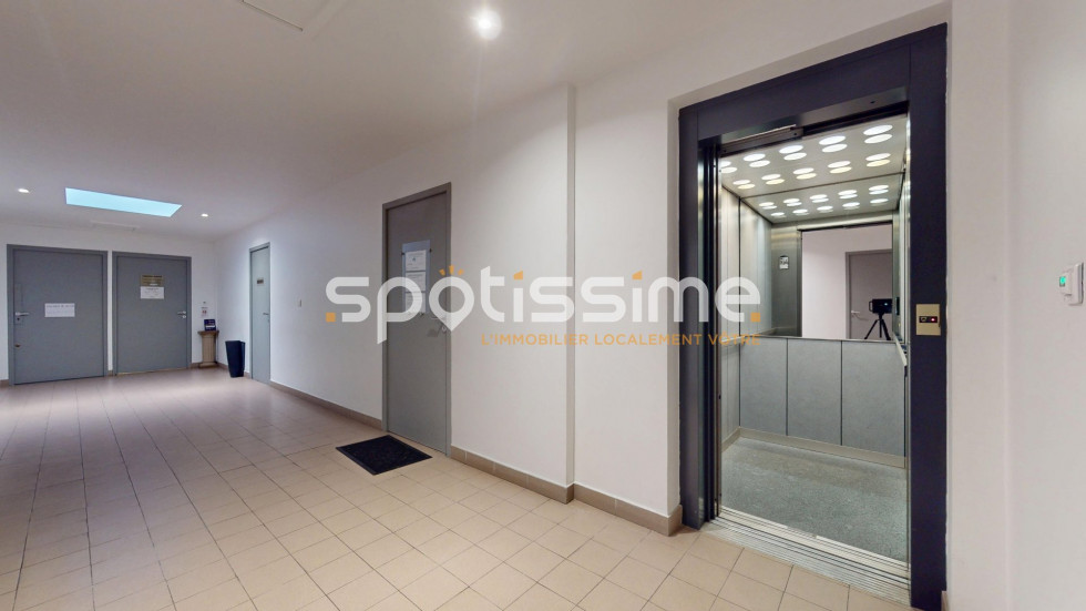 vente Bureau Agde - Photo 6