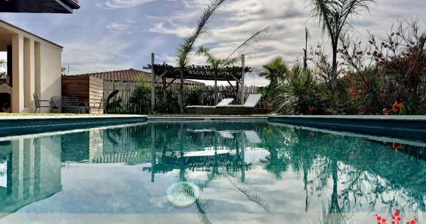 location Villa Saint Genies De Fontedit