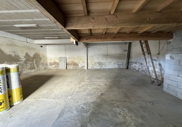 à vendre Remise en pierre Puisserguier