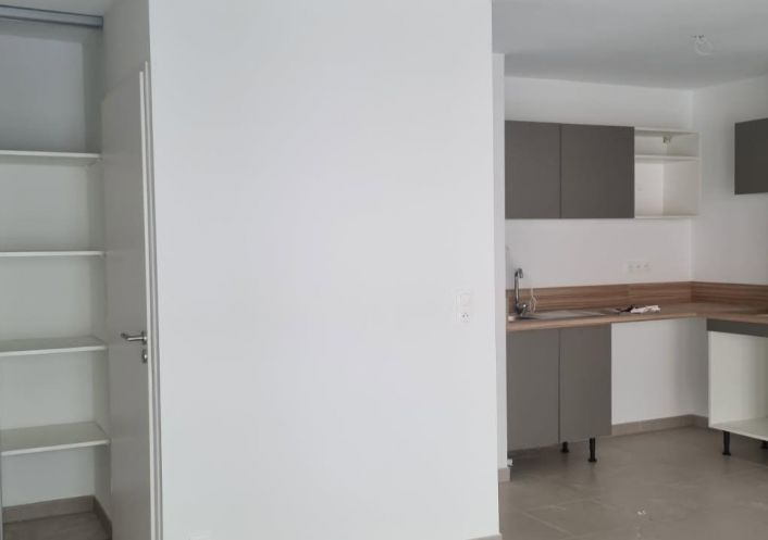 location Appartement Nimes