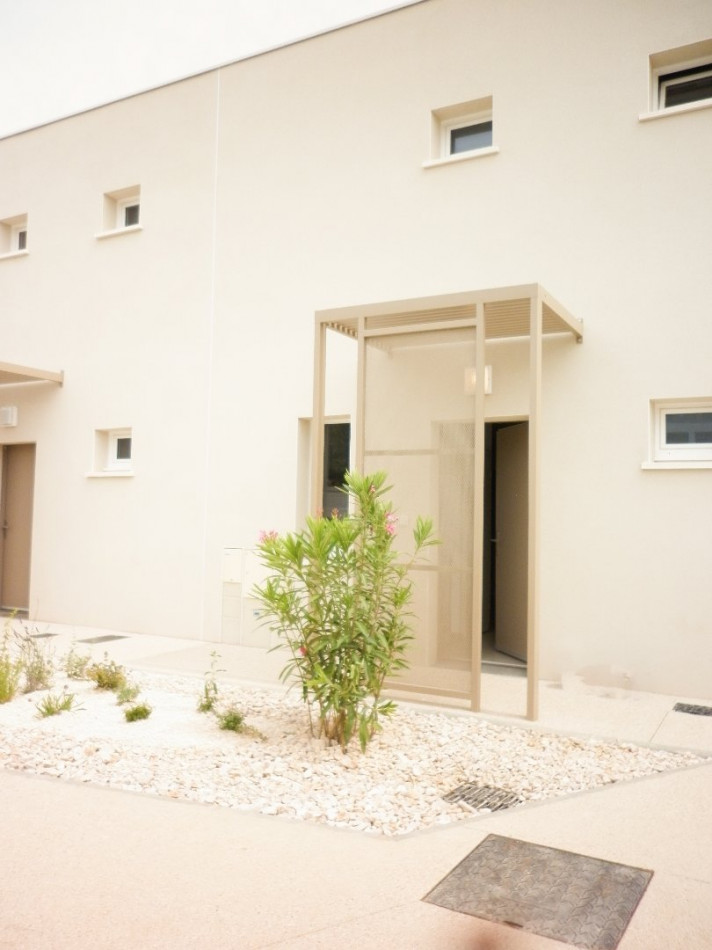vente Maison en résidence Montpellier - Photo 2