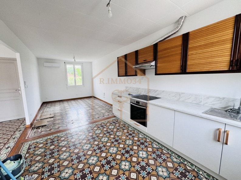 location Appartement rénové Beziers - Photo 1