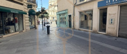 location Local commercial Beziers