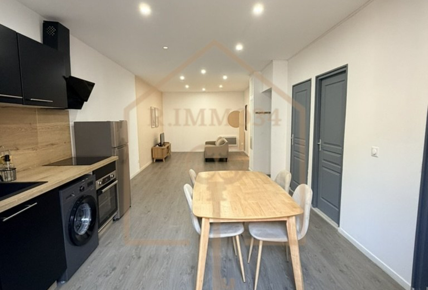 location Appartement rénové Beziers - Photo 1