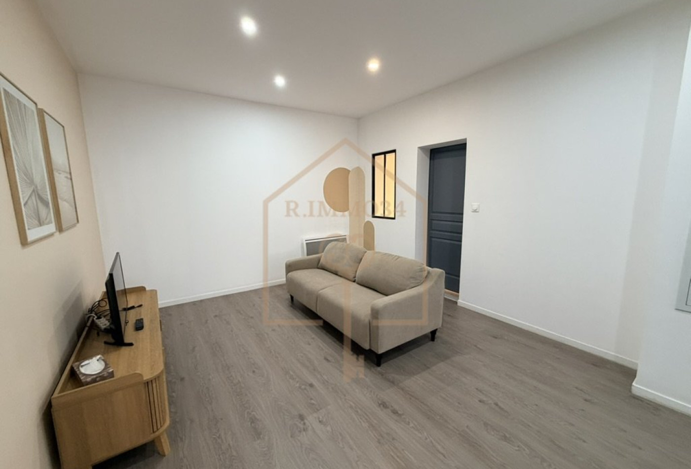 location Appartement rénové Beziers - Photo 4