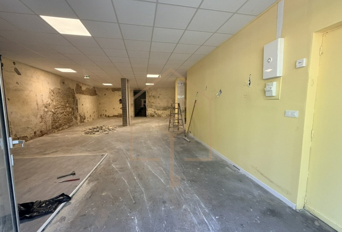 location Ateliers et bureaux Beziers - Photo 4