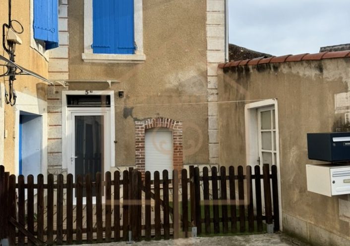 à louer Maison de village Lieuran Les Beziers