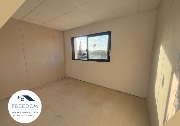 location Local commercial Nissan Lez Enserune