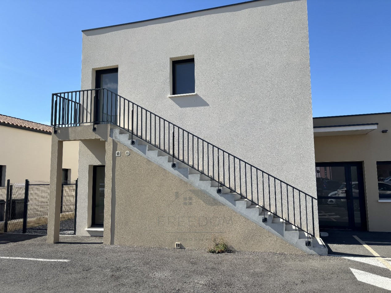 location Local commercial Nissan Lez Enserune - Photo 1