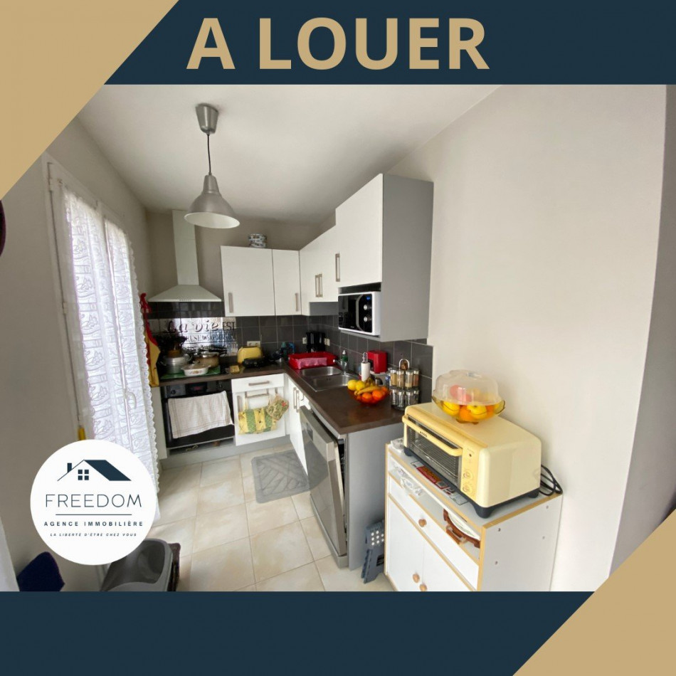 location Maison en résidence Cers - Photo 4