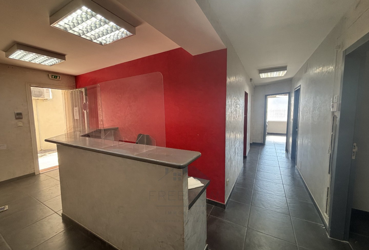 location Local commercial Nissan Lez Enserune - Photo 1