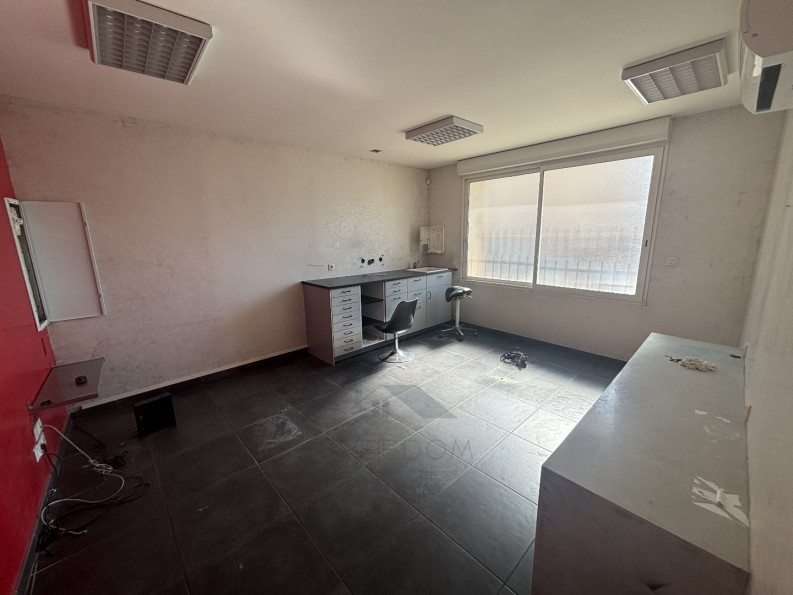 location Local commercial Nissan Lez Enserune - Photo 4