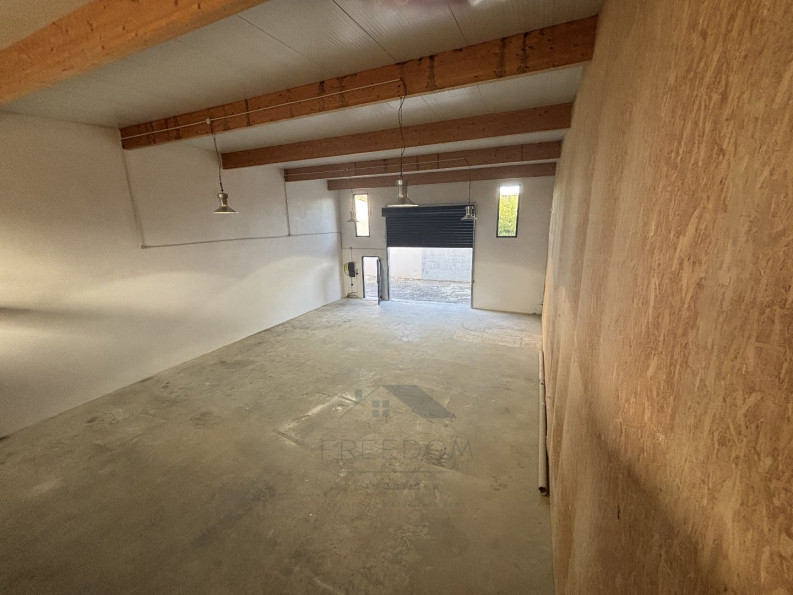 location Bâtiment Colombiers - Photo 4