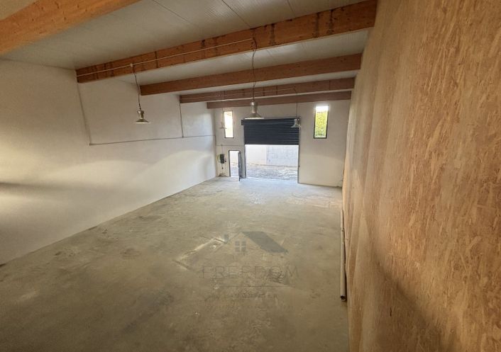 location Bâtiment Colombiers