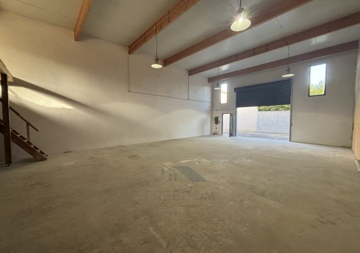 location Bâtiment Colombiers