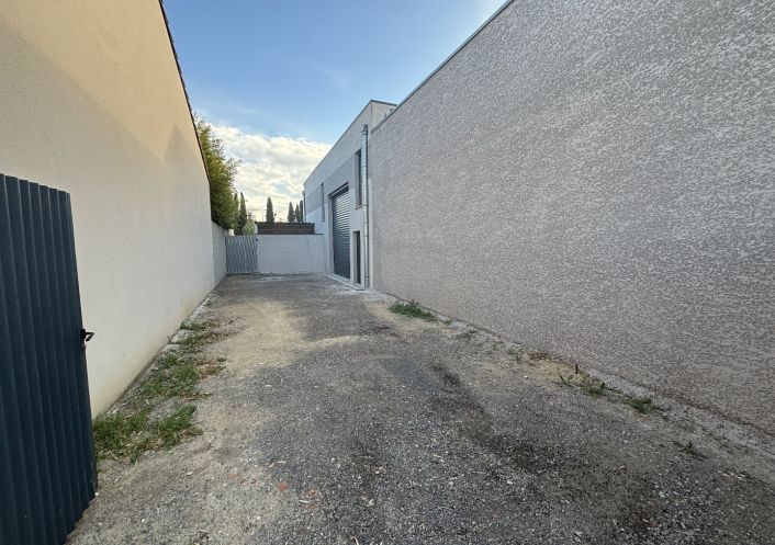 location Bâtiment Colombiers