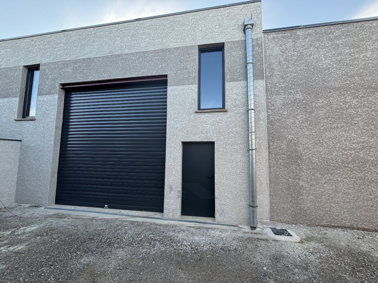 location Bâtiment Colombiers - Photo 9