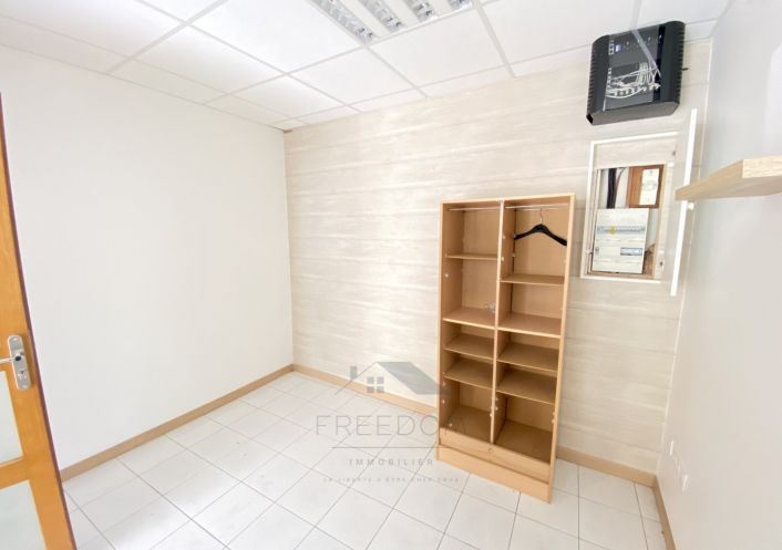location Local commercial Beziers