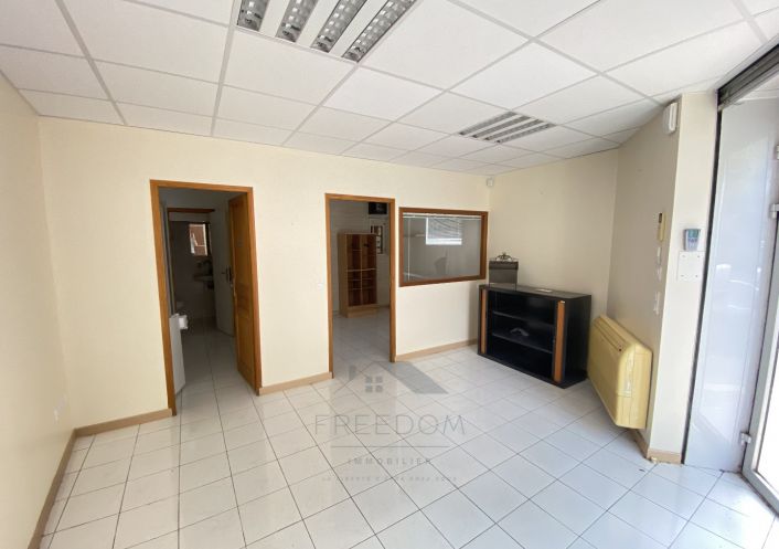 location Local commercial Beziers
