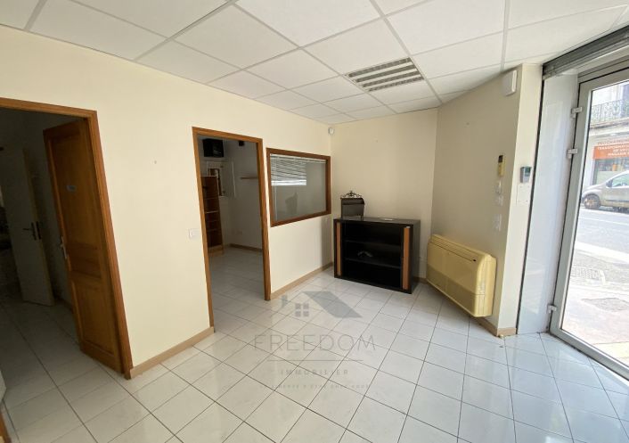 location Local commercial Beziers
