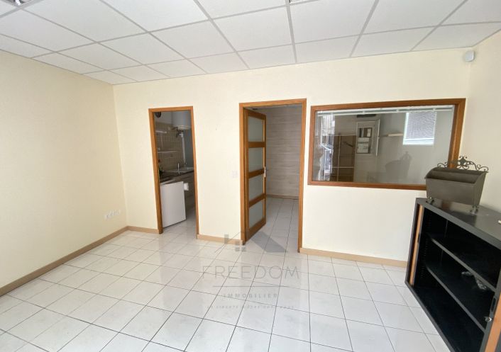 location Local commercial Beziers