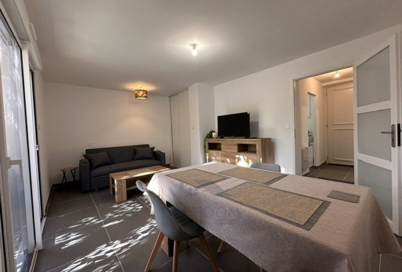 location Appartement rénové Avignon - Photo 2