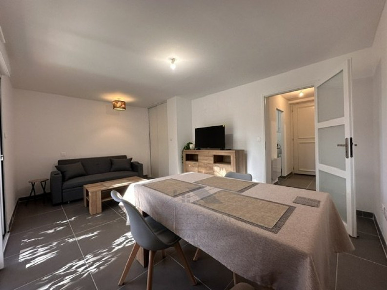 location Appartement rénové Avignon - Photo 3