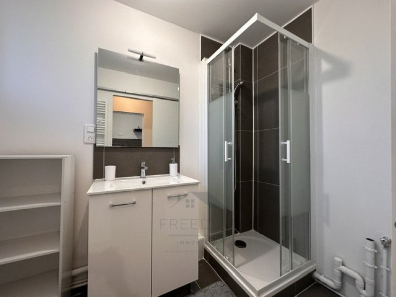 location Appartement rénové Avignon - Photo 7