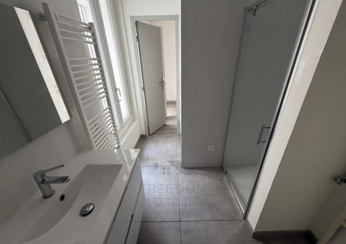 location Appartement rénové Beziers