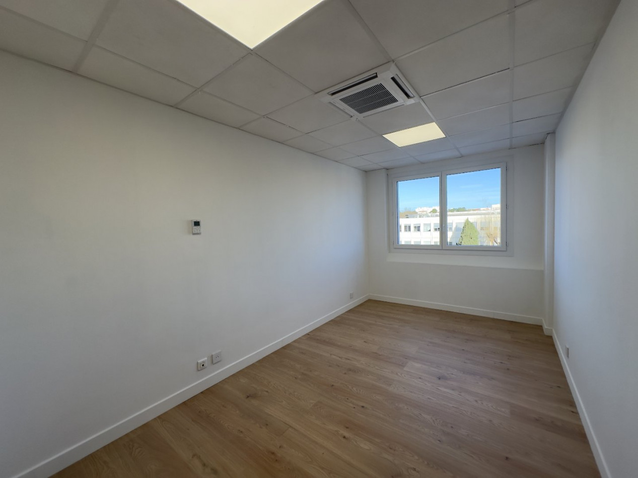 location Bureau Beziers - Photo 1