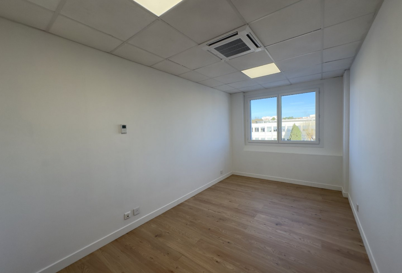 location Bureau Beziers - Photo 1