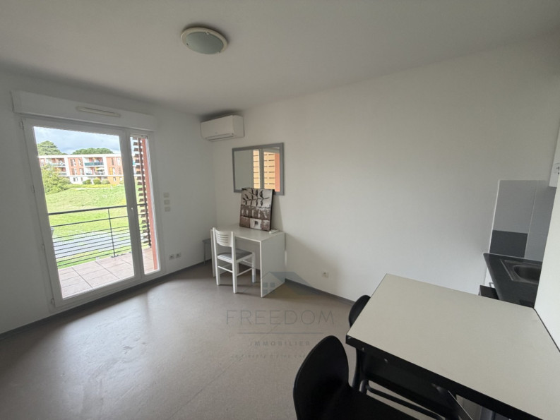 location Appartement ancien Beziers - Photo 3