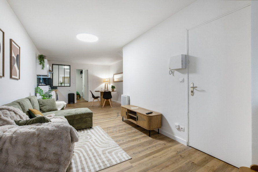 location Appartement rénové Beziers - Photo 3
