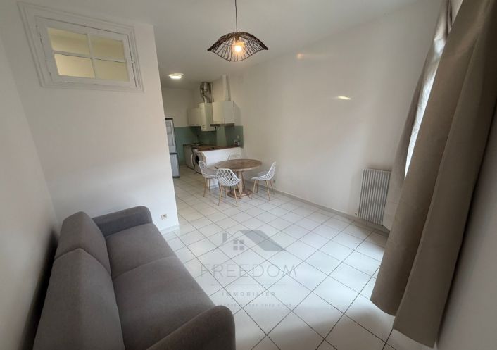 location Appartement rénové Beziers