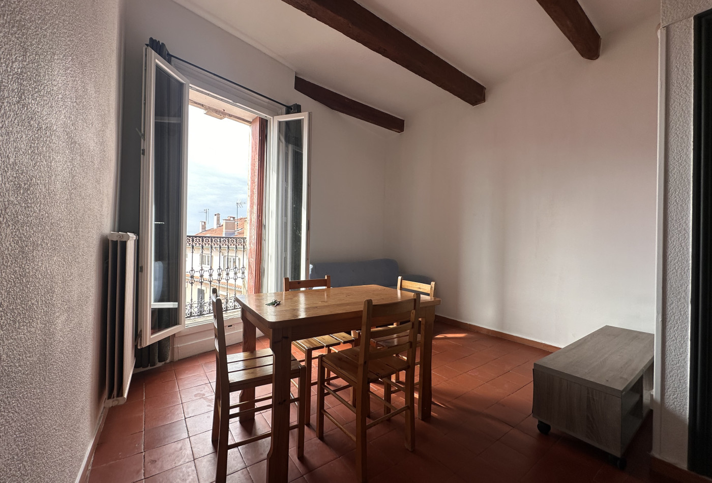 location Appartement rénové Beziers - Photo 3
