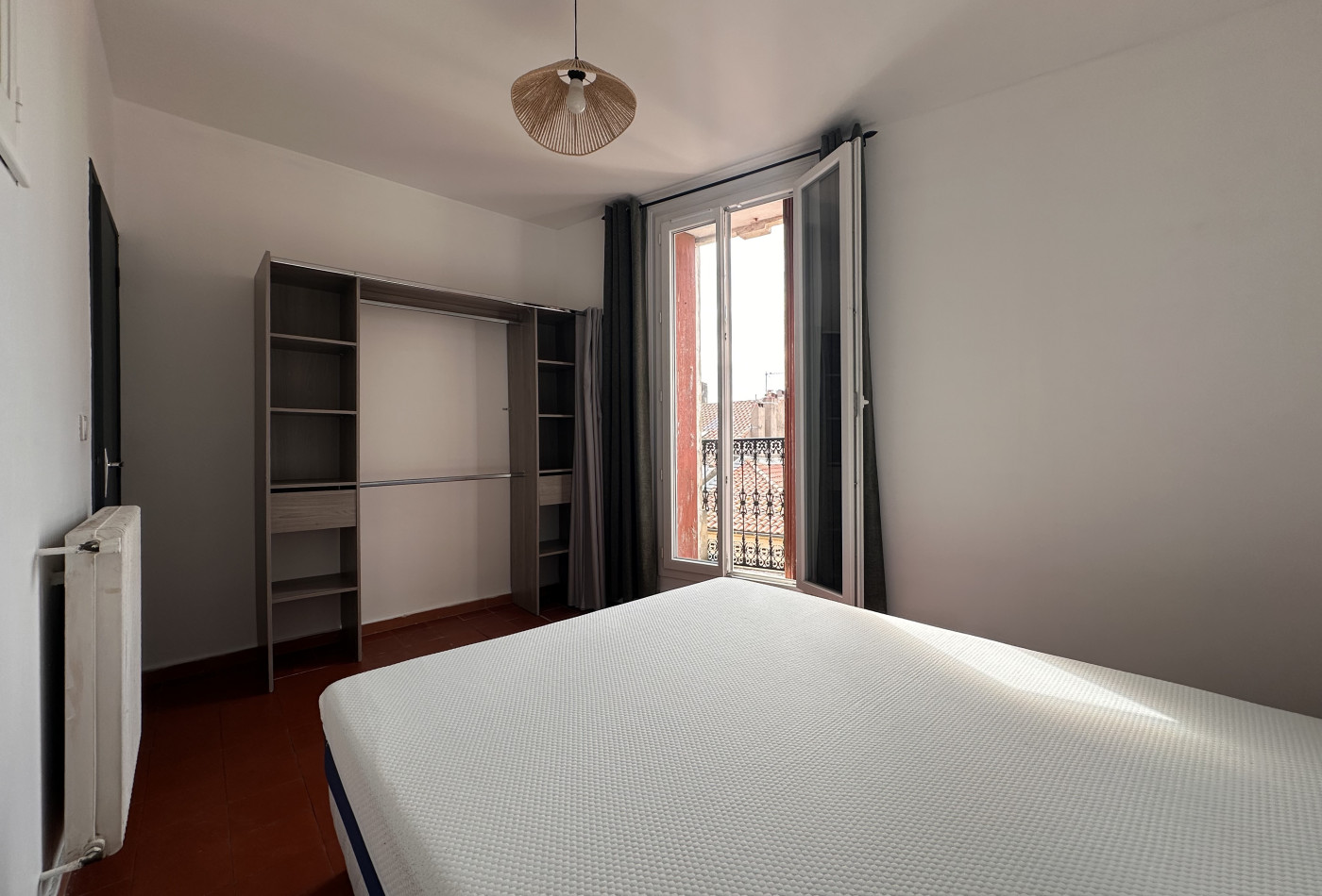 location Appartement rénové Beziers - Photo 4