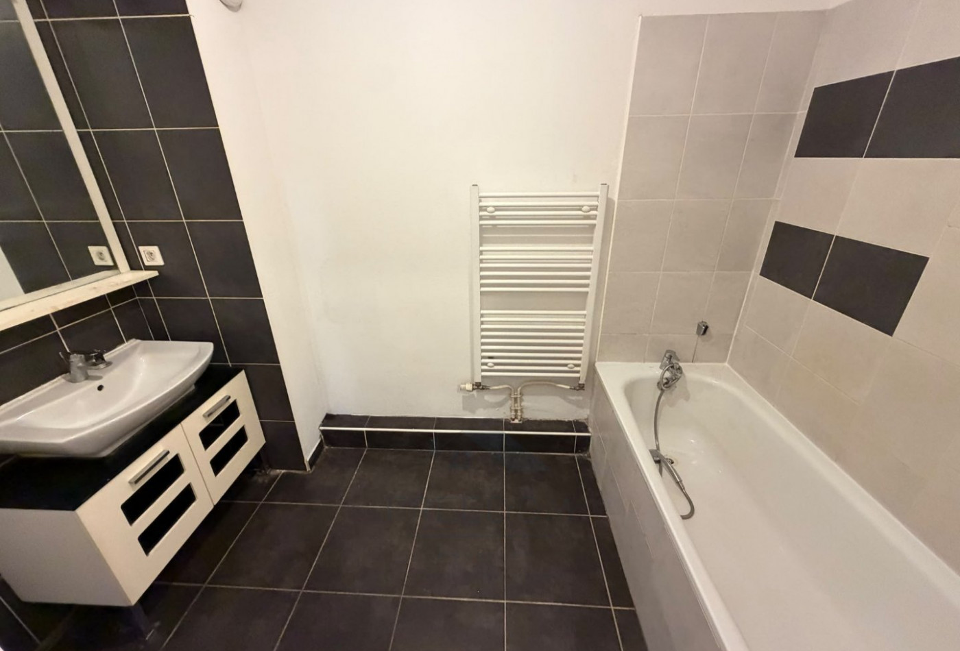 location Appartement en résidence Beziers - Photo 4