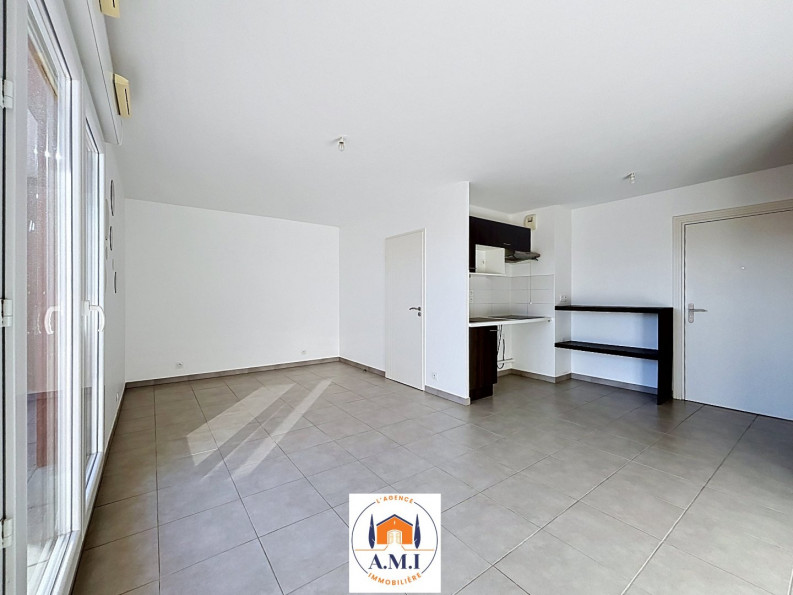 vente Appartement Saint Bres - Photo 2