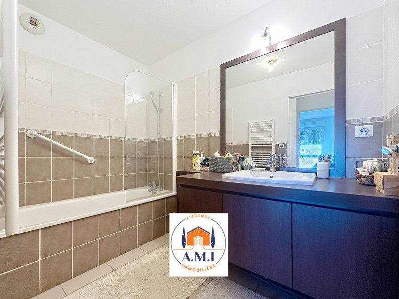 vente Appartement Le Cres - Photo 9