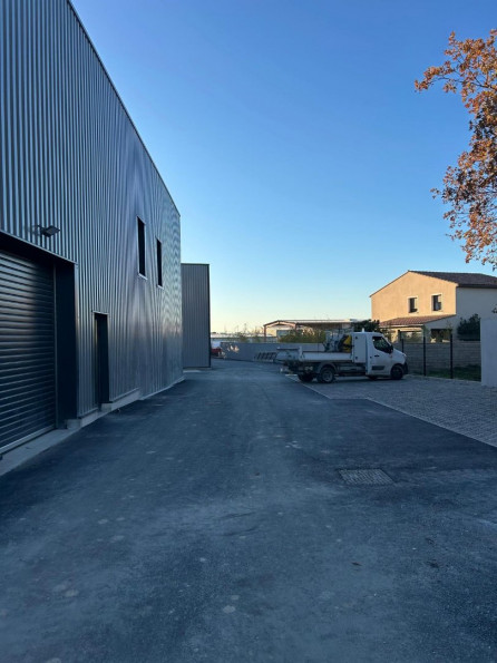 vente Locaux d'activité Vedene - Photo 2