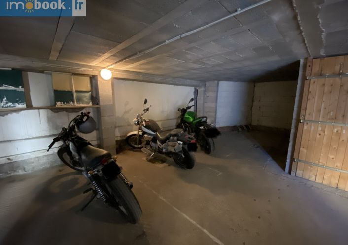 vente Parking intérieur Sete