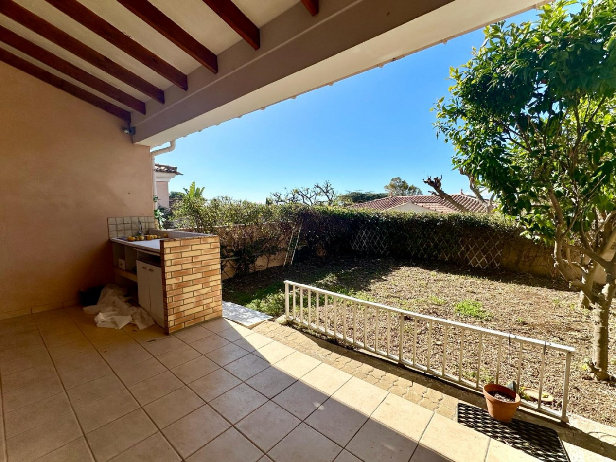 vente Appartement en rez de jardin Sete - Photo 8