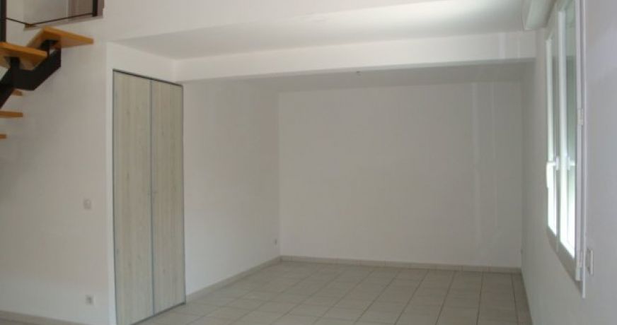 location Duplex Saint Gely Du Fesc