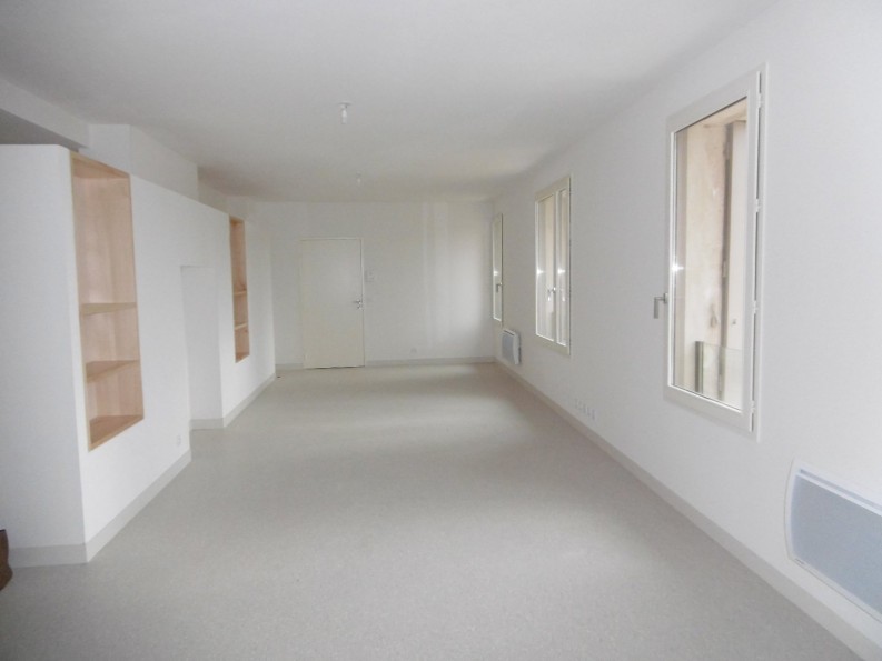 location Appartement Saint Clement De Riviere - Photo 5
