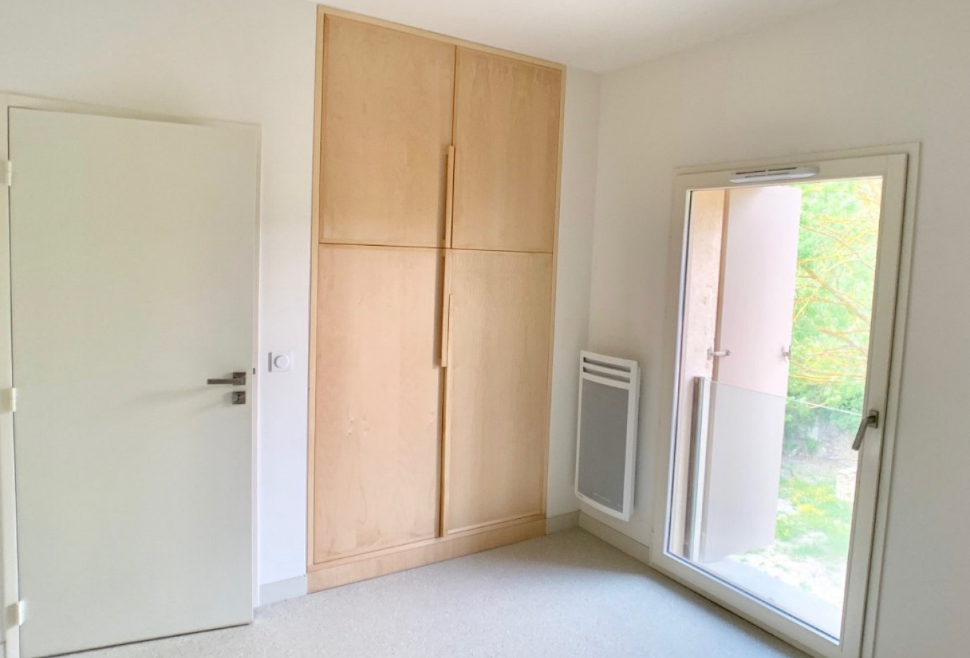 location Appartement Saint Clement De Riviere - Photo 3