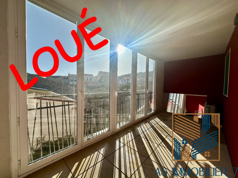 location Appartement Sete - Photo 1