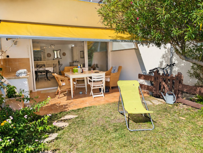 vente Appartement en marina Port Camargue - Photo 5