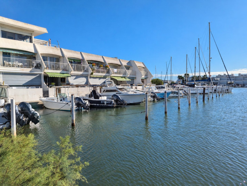 vente Appartement en marina Port Camargue - Photo 7
