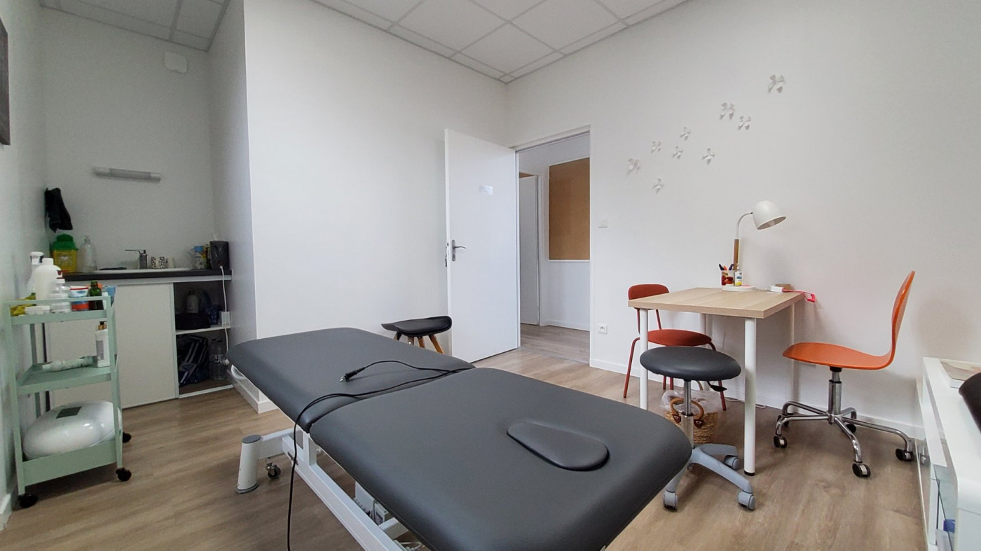 à louer Locaux d'activité Bain De Bretagne - Photo 2