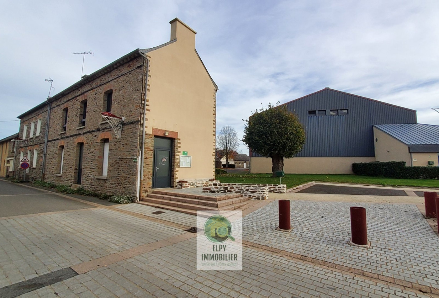 location Locaux d'activité Bain De Bretagne - Photo 1